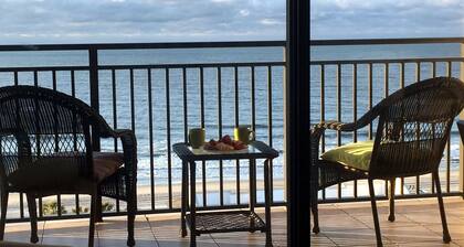 Moderni Oceanfront Reno! Upea parveke! Suunniteltu hauskanpitoon ja mukavuuteen!