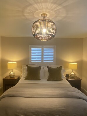 3 chambres, fer et planche à repasser, Wi-Fi gratuit, draps fournis