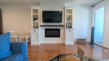 Smart TV, fireplace, printers