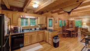Private kitchen - Arroyito-Mtn Cabin, Pet-Friendly, Wood Fireplace, Shared Firepit, Charcoal Grill (Seven Devils)