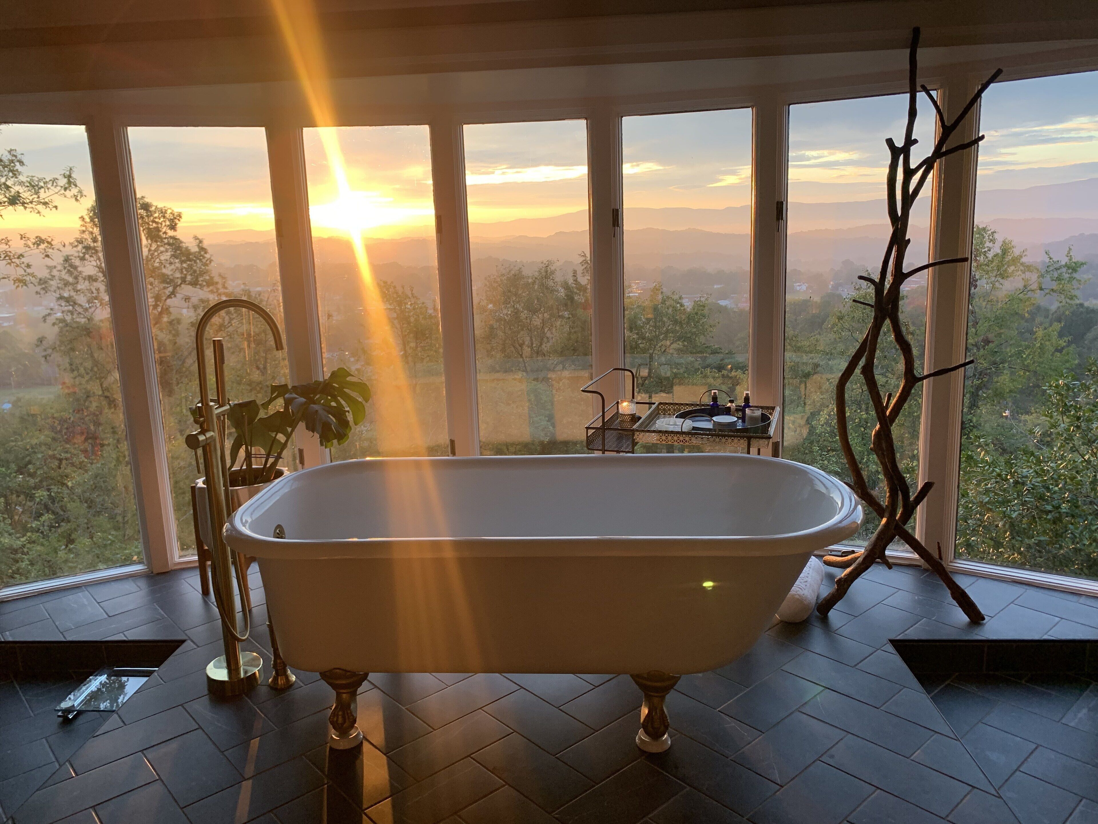 The sunrise is stunning in the master bath!