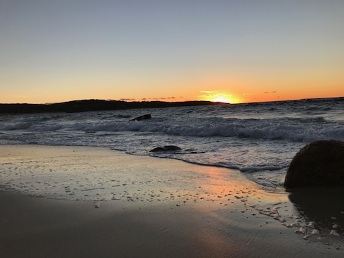 Lambert's Cove Beach Getaway - NEW LISTING Private Beach Access!