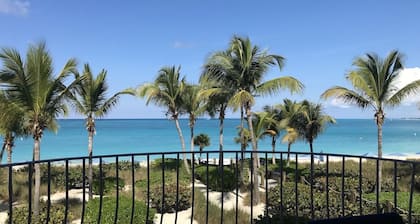 Villa 203: 2nd Floor, 2 Bedrooms, 2 Bathrooms, Ocean Front Villa Sleeps 4-5