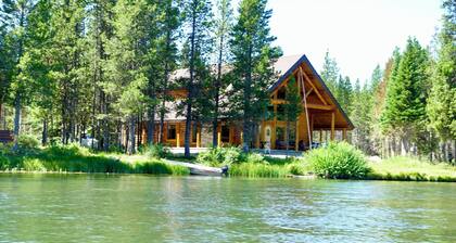 Mountain Cabin on Snake River, 2 metsäistä aaria 20 kilometrin päässä Yellowstoneista