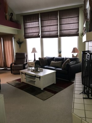 Smart TV, fireplace, video games, DVD player