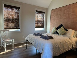 4 chambres, fer et planche à repasser, Wi-Fi gratuit, draps fournis