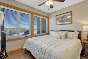 2 chambres, fer et planche à repasser, lit parapluie, Wi-Fi gratuit