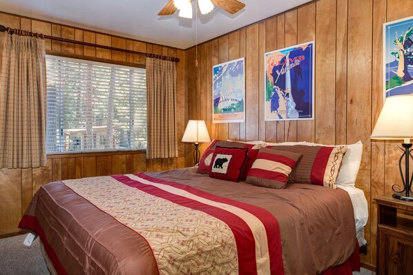 2 habitaciones, tabla de planchar con plancha, internet y ropa de cama 