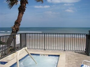 A heated pool - 10/10 EXCEPTIONAL!!!-173 REVIEWS-DAYTONA BEACH-2BD/2BA-RENOVATED-WELL STOCKED (Daytona Beach Shores)