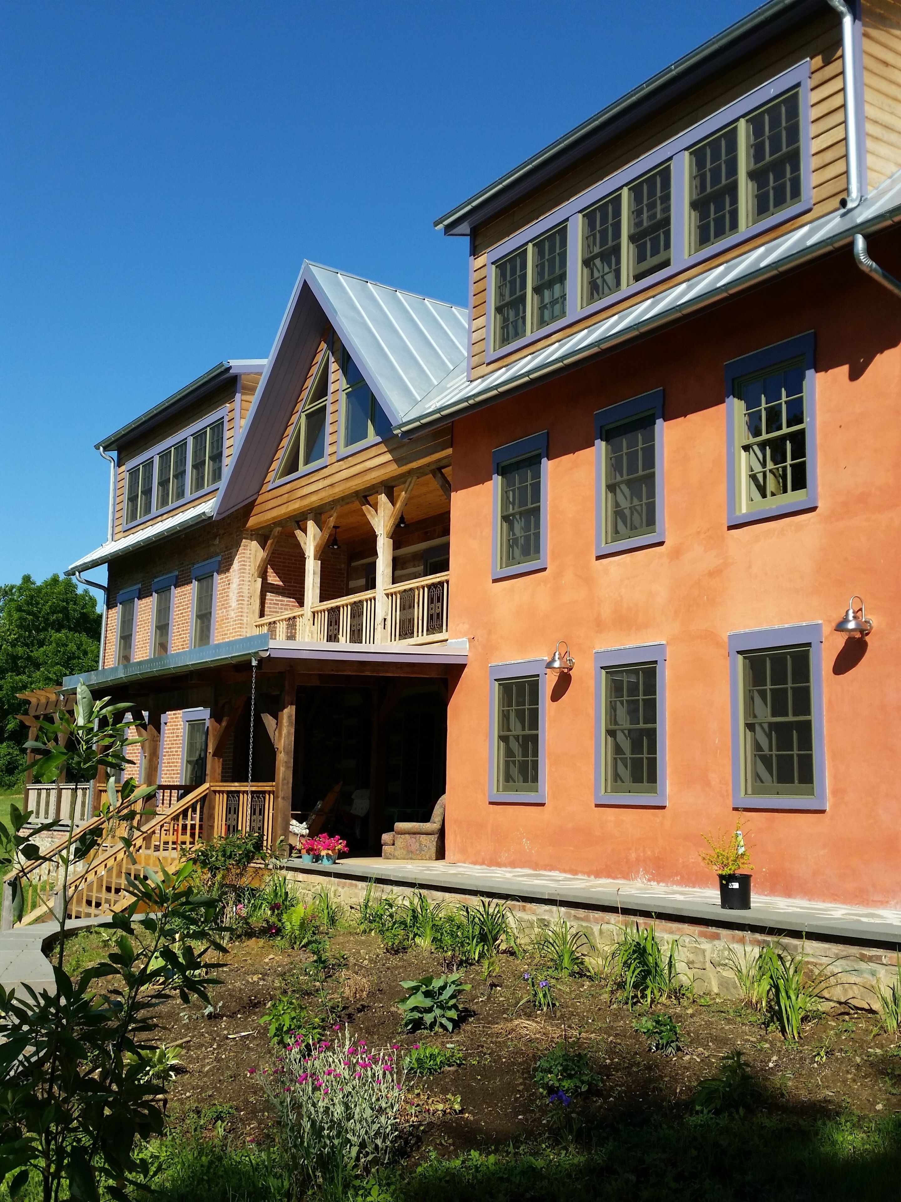 One-of-a-kind luxury lodge on 100-acre Appalachian farm