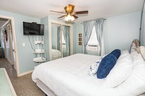 2 chambres, fer et planche à repasser, Wi-Fi, draps fournis