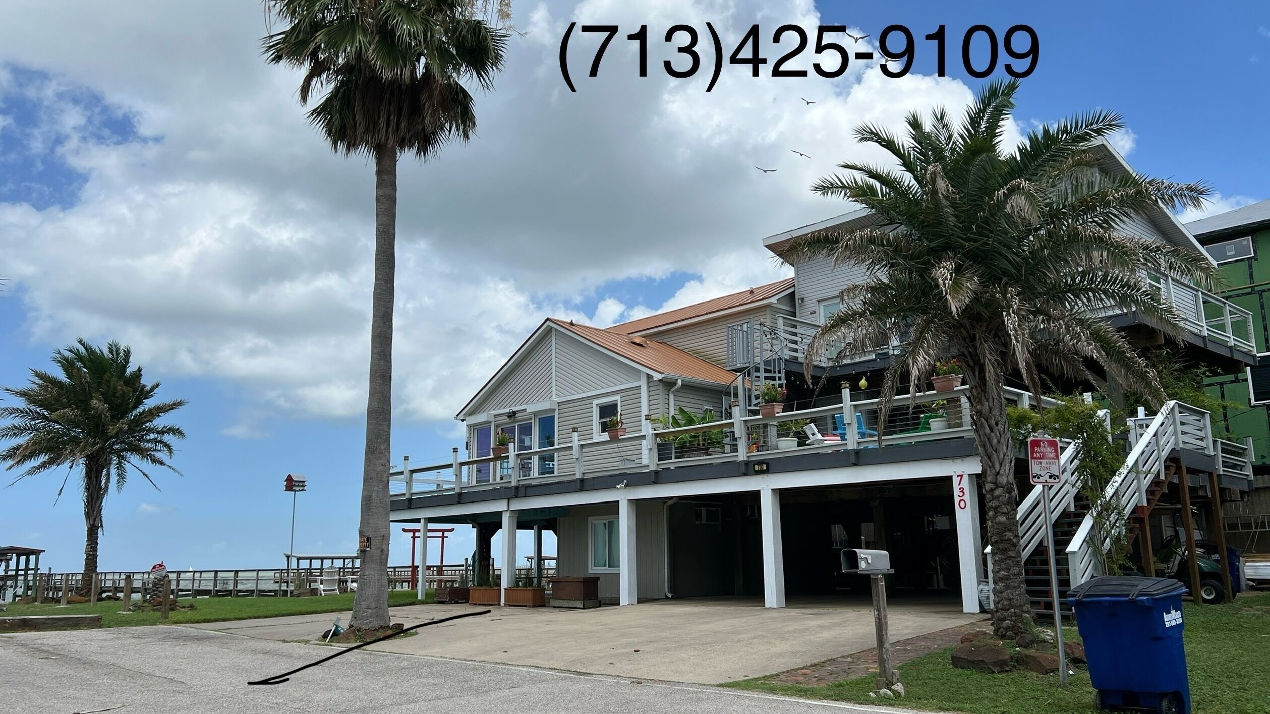 Kemah Seaside Retreat: Last minute deal! Call or text for rates 713-425-9109.
