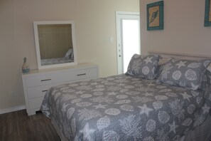 3 habitaciones, tabla de planchar con plancha y wifi gratis 