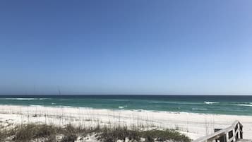 Tumbonas y toallas de playa