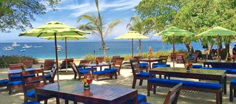 Casa Uno, Beachfront in Lovely Playa Ocotal.