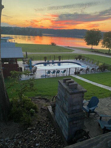 Outdoor family time on the patio, at the pool-pool house, or on the boat dock!