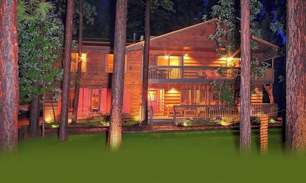 KOBEY'S SKI LODGE AND GOLF RETREAT IS A ONE OF A KIND CABIN-CLOSE TO EVERYTHING!