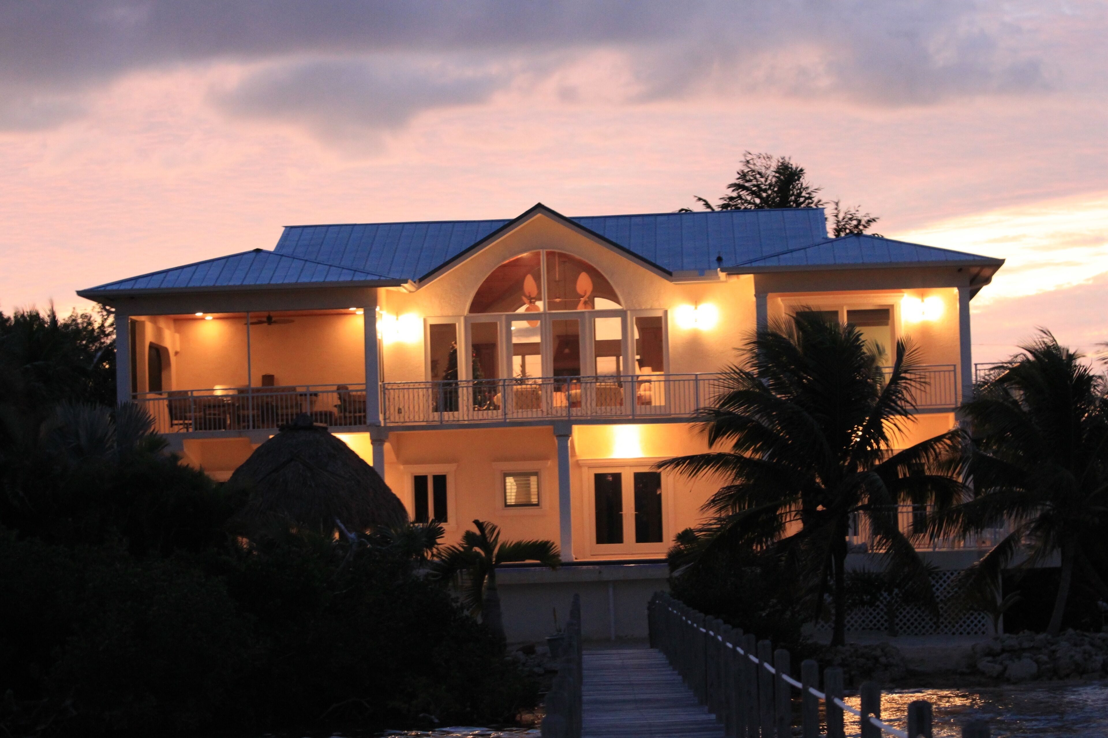 Luxurious, Private, Oceanfront, Gated Home