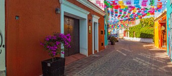 "Casa del Barrio Jalatlaco" Hermoso Apartamento en Vecino Colonial con Encanto