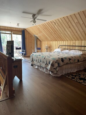 3 室のベッドルーム、アイロン / アイロン台、WiFi (無料)