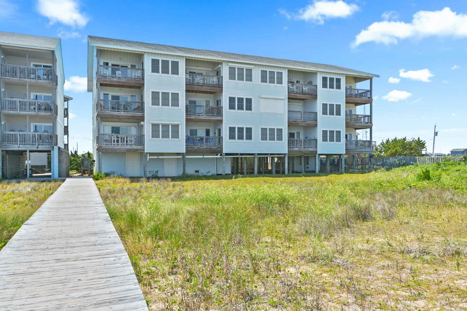 Oceanfront Condo w/ Private Deck, Resort Pool, Elevator, and Boardwalk to Beach