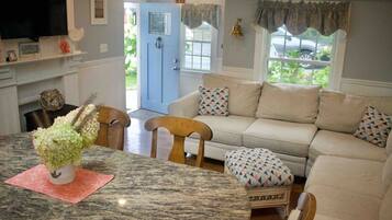 Televisie en een open haard