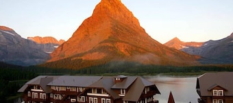 GreyWood en Glacier Park