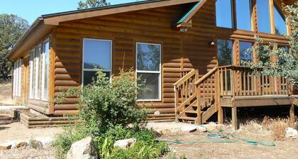 'The Hideaway' - sijaitsee kauniissa märän vuoren laaksossa.