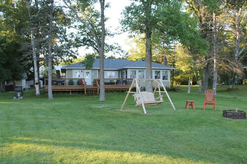 Bay Lake Family Cabin-RELAX on Lakeside Deck w/ Game Room, Private Dock & More