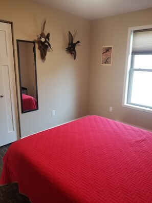 2 bedrooms, free WiFi, bed sheets, wheelchair access