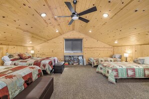 3 makuuhuonetta, Wi-Fi, vuodevaatteet