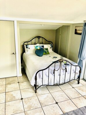 1 Schlafzimmer, Bügeleisen/Bügelbrett, kostenloses WLAN