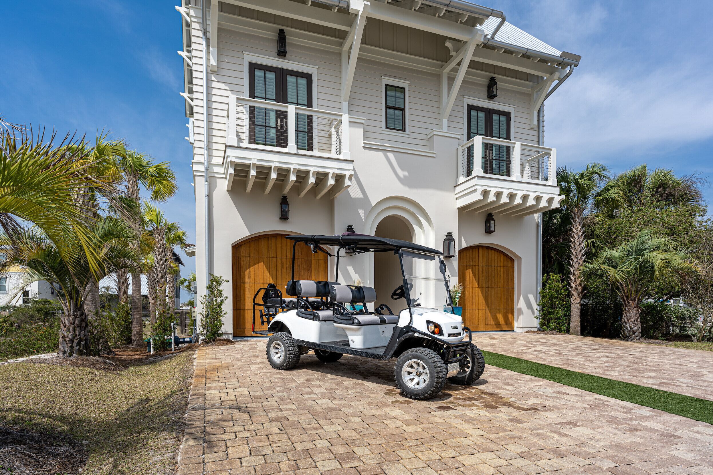 7 Bedroom Grayton Beach House with Private Pool. Sleep 22 & Golf Cart Rental