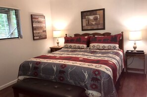 4 bedrooms, iron/ironing board, free WiFi, bed sheets