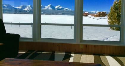 Sawtooth Mountains-Stanley, Idaho! Beautiful Sawtooth Views!