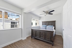 2 quartos, Wi-Fi de cortesia, roupa de cama