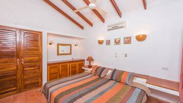 2 bedrooms, free WiFi, bed sheets, wheelchair access