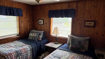 3 chambres, fer et planche à repasser, Wi-Fi gratuit, draps fournis