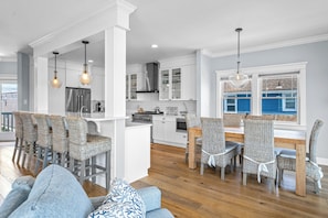 Fridge, microwave, oven, stovetop - Luxury LBI Waterfront Home With Dock. Perfect for Boat Owners! (Ship Bottom)