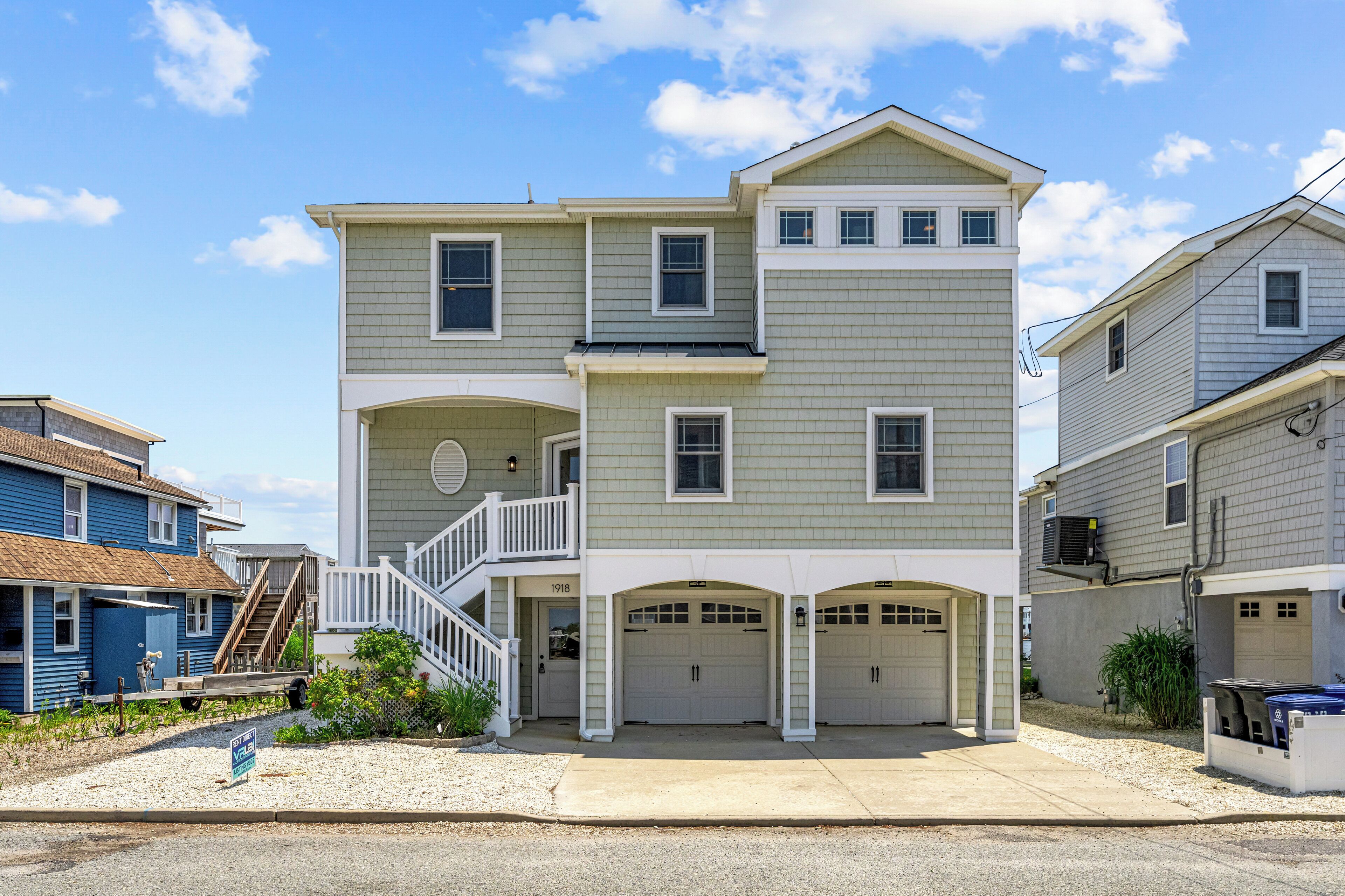 Luxury LBI Waterfront Home With Dock.  Perfect for Boat Owners!