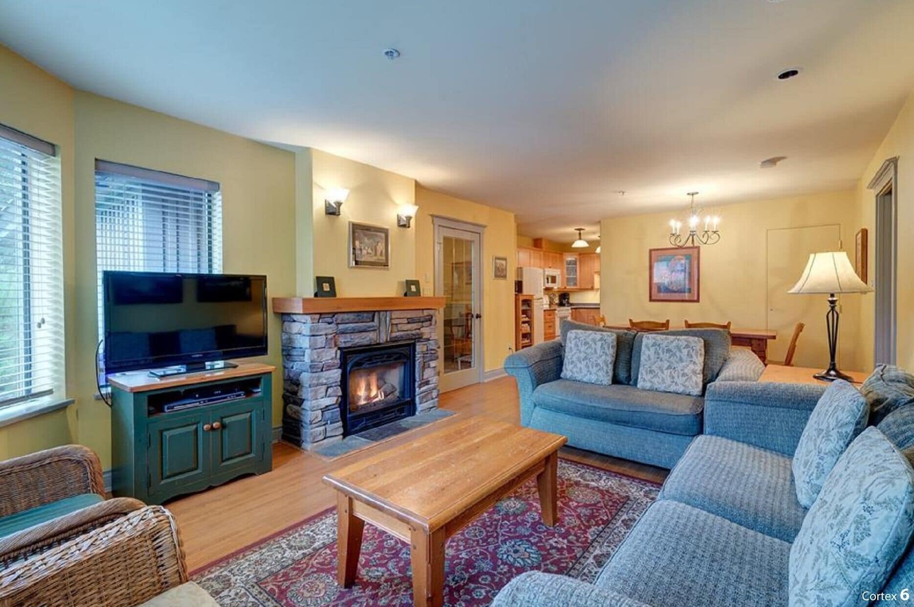 リビング エリア