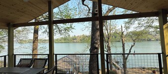Stan’s Cozy Casual Lake Hamilton Main Channel--Boat&Swim docks, Fire pit, Kayaks