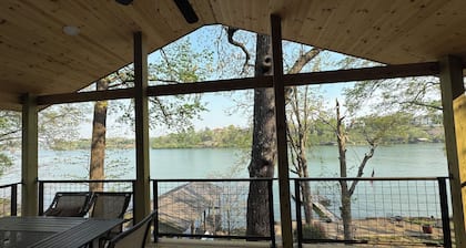 Stan´s Cosy Casual Lake Hamilton - Hauptkanal - Barge Rental - Boots- und Schwimmdocks