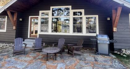 Lake House- Mirror Lake