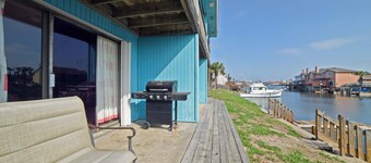 Perfecte begane grond unit klaar om uw familie vakantie te vermaken. 