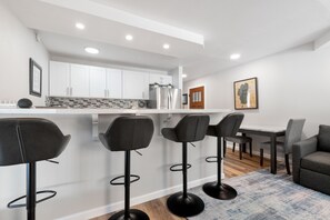 Interior - Northstar Ski Trails, Ski In/Ski Out - Walk to Village/Rec Center - Sleeps 4 (Truckee)