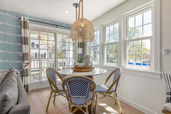 Dining - Twenty Shore - 1 Surf Suite (Ogunquit)