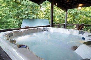 Bain à remous extérieur