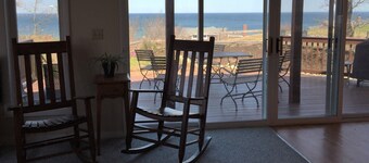 Direct access to the beach!