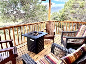 Property grounds - Cozy MTN View Cabin-Ski Wolf Creek 22 miles Fire Pit-WiFi-Dog Friendly! (South Fork)